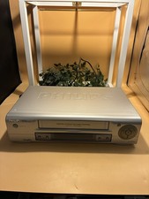 Philips VR 330 VCR VHS Video Tape Player  - Tested, Works Well - With Remote