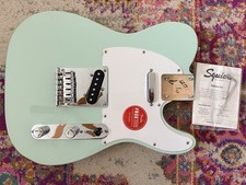 NUOVO originale Fender Squier Telecaster CORPO Surf Green Tele - COMPLETAMENTE CARICO