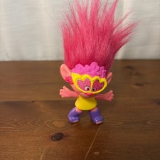 DREAMWORKS TROLLS POPPY 3  ACTION FIGURE TOY PRE-OWNED 