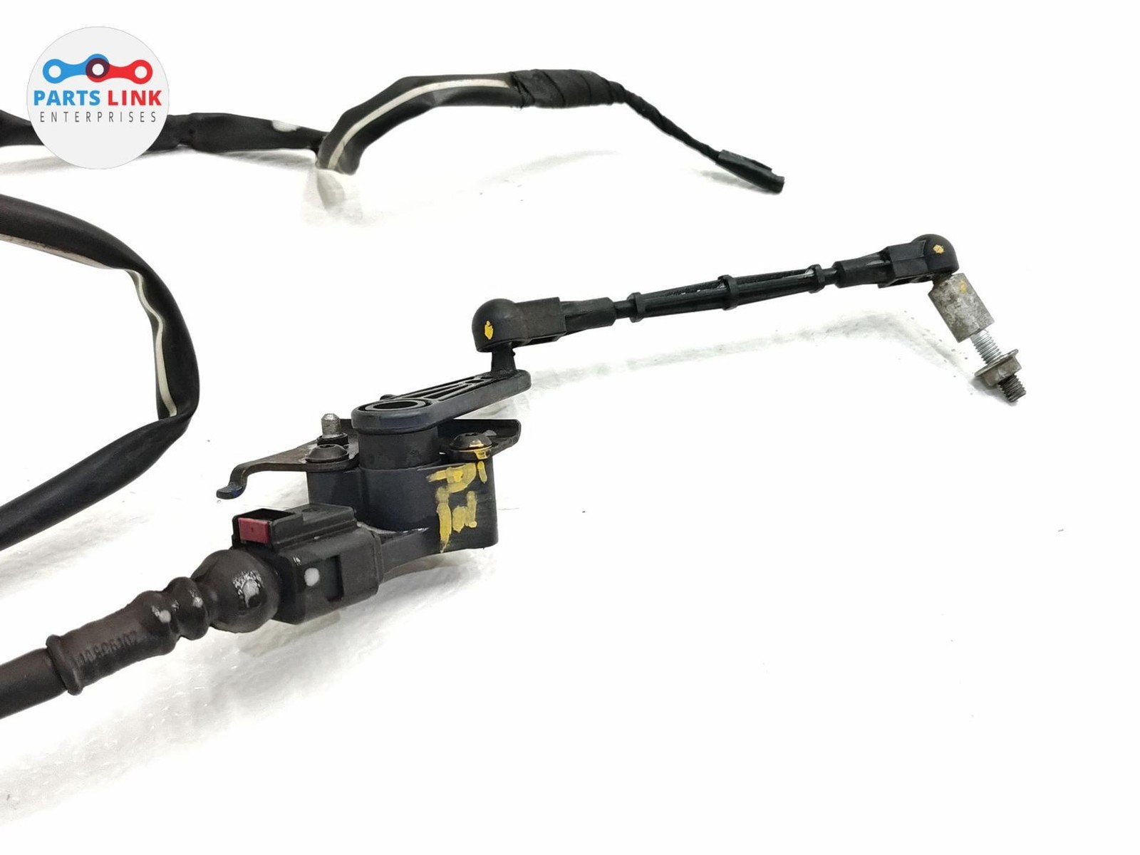 Bentley Bentayga Speed 2017-2020 Rear Left Ride height sensor