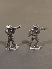 Vintage Lead Toy Soldiers WWI Doughboys Riflemen Pair 1930s Manoil Britains Styl