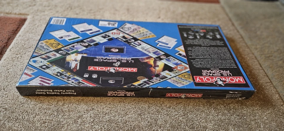 U.S. Space Program Edition Monopoly 1998 New Factory Sealed. Box has light wear. - Image 2 of 4