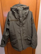 Austrian Bundesheer Military Surplus Goretex Parka Jacket Men's Medium Green 