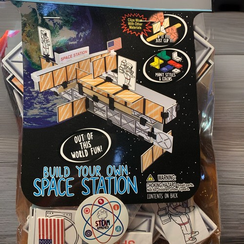 STEM Space Station Build. By Just Clip It Connectors. New Sealed - Picture 2 of 3
