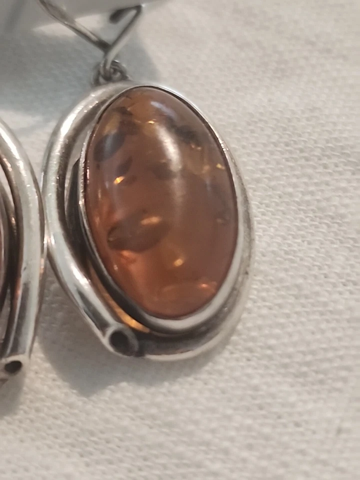 Vintage Handmade Sterling Silver With Amber Earrings. - Image 3 of 4