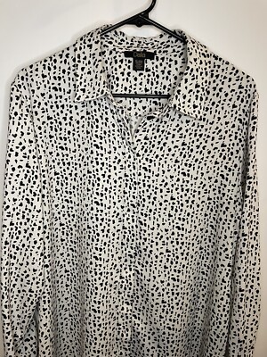 Dalia Blouse Button Down Top Women s XL Heart Print Pattern White And Black