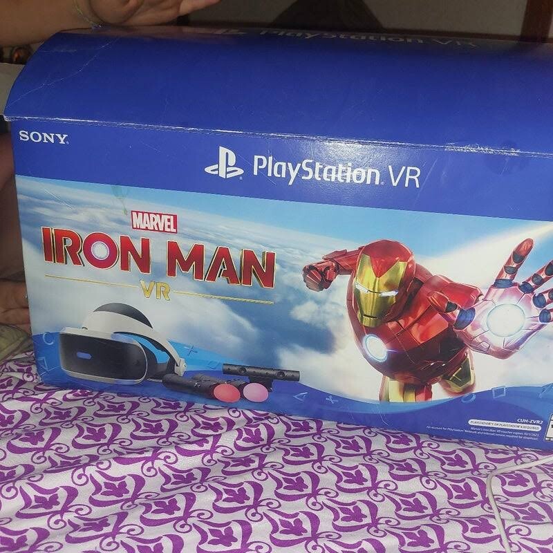 Sony PlayStation VR Iron Man Virtual Reality Bundle PS4/PS5
