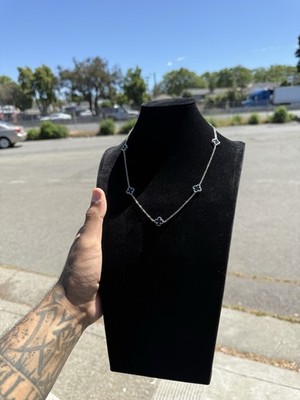 925 SILVER WOMEN'S NECKLACE WITH 5 BLACK CLOVERS