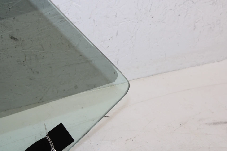 Chevrolet Corvette 1997-2004 puerta derecha ventana vidrio OEM MP5 Foto 2 de 4