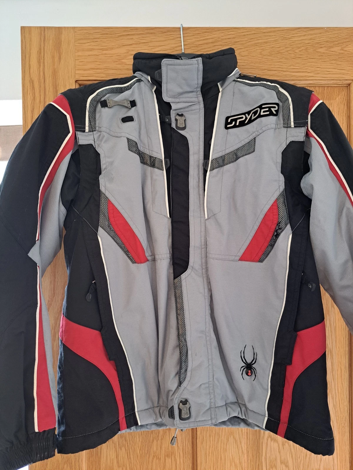 SPYDER Kids Size 16 Ski Jacket Snowboard Winter Insulated Used