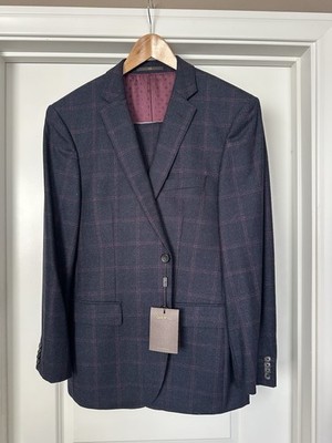 Hugo Boss Selection Howard Court Suit Navy Blue Windowpane US 40R NWT