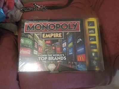 Hasbro Monopoly Empire, 2013, neu und größtenteils versiegelt.