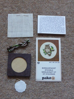 Vintage pako Mini kit de costura Búho con marco de madera