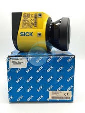 1PC NEW Sick S30B-2011DA Safety Laser Scanner S300 5 Pin 1026822
