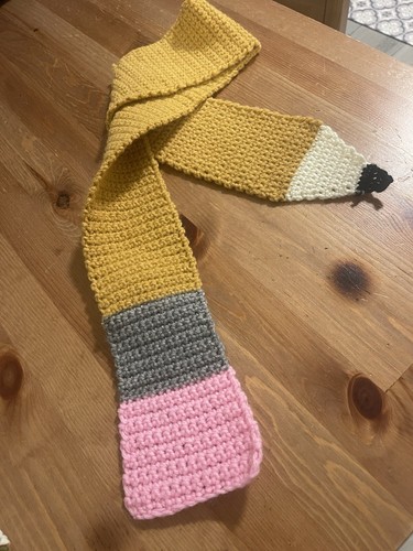 handmade crocheted kids scarf - Picture 4 of 4