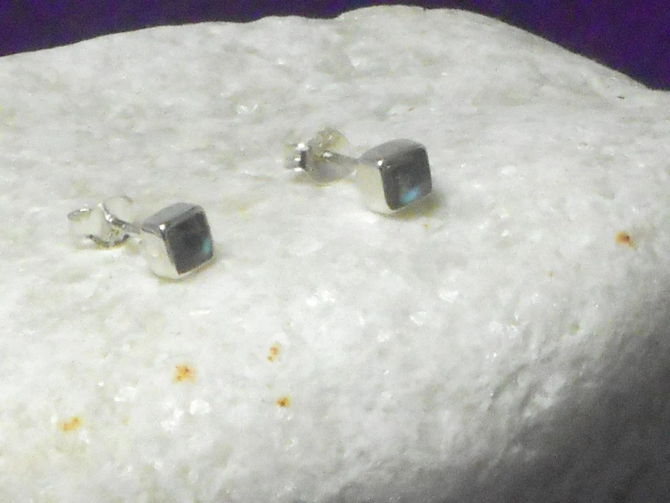 Square Labradorite Sterling Silver 925 Gemstone Stud Earrings - 4 mm - Image 3 of 4