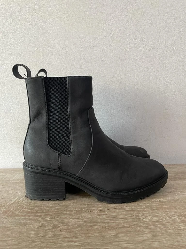 M&s ladies black best sale boots