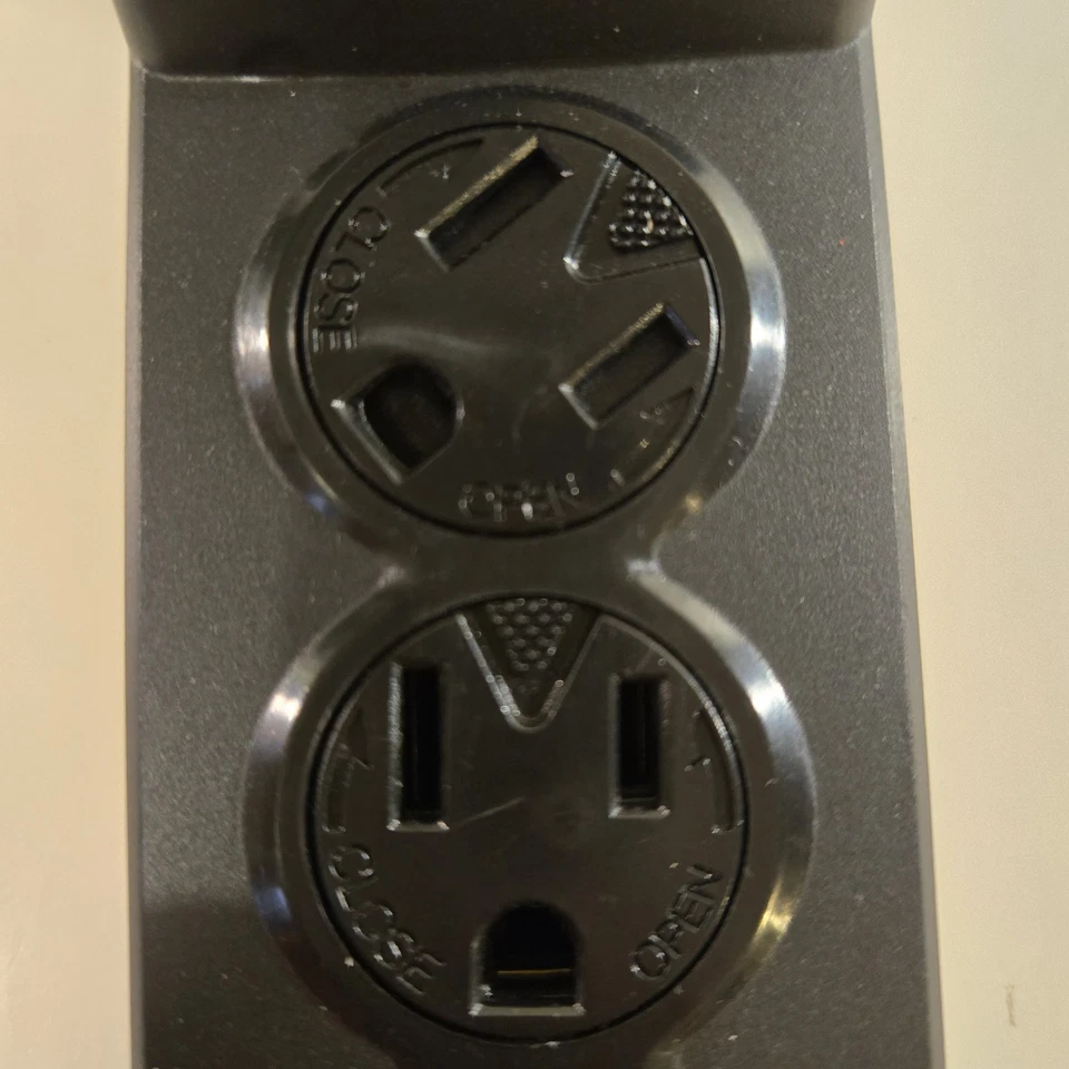 Grifo protector contra sobretensiones GE reubicable de 6 enchufes de seguridad eléctrica PS-636F-2A Foto 4 de 4