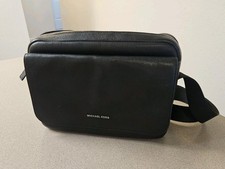 Unisex Michael Kors Cooper Black Pebbled Leather Messenger Bag Medium Crossbody