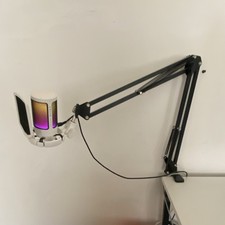 FIFINE AmpliGame A6T RGB USB Microphone White with Boom Arm  Pop Filter