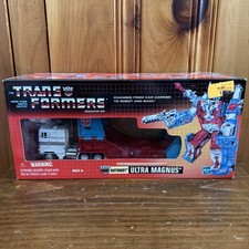 TRANSFORMERS G1 REISSUE ULTRA MAGNUS COMMEMORATIVE SERIES 2002 HASBRO