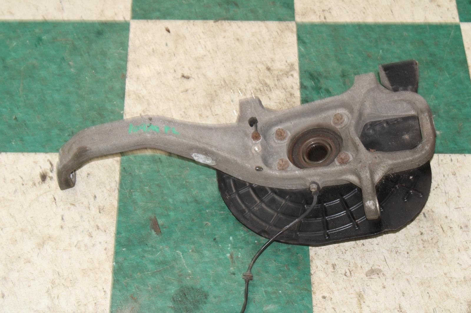 Maserati Ghibli 2014-2017 Front Left Steering wheel hub