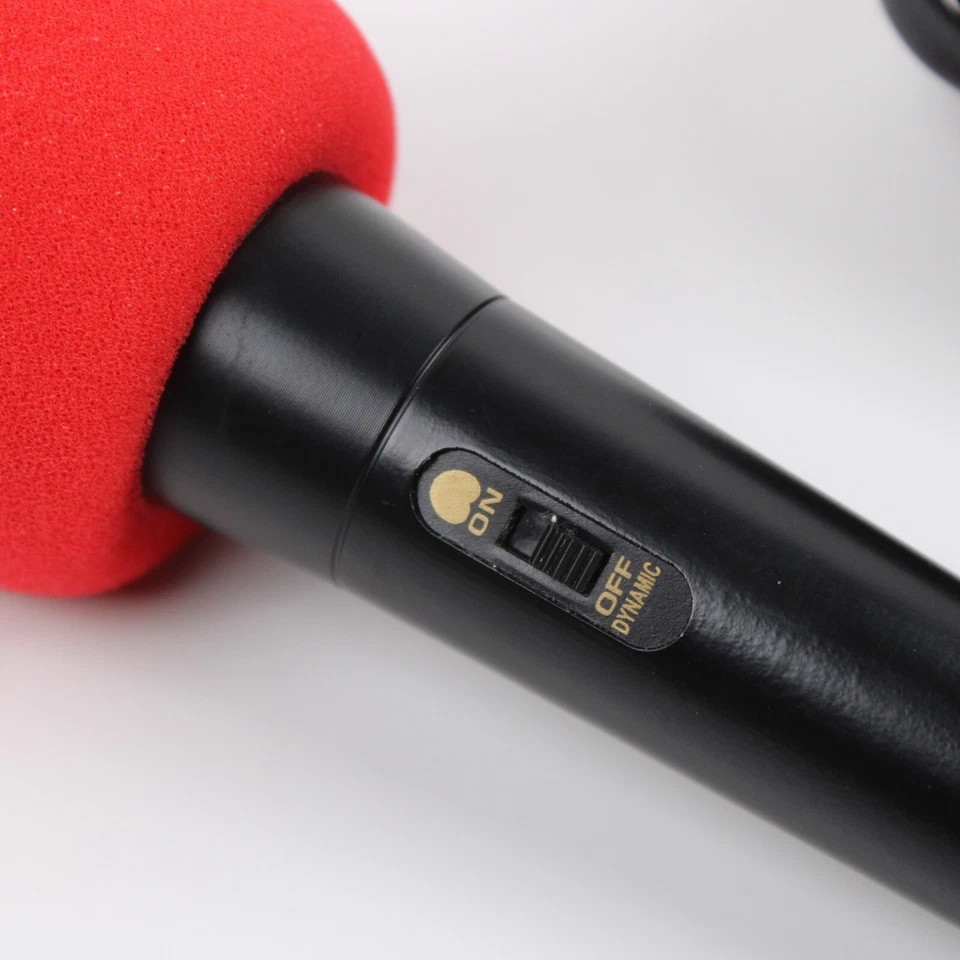 Micrófono Dinámico Unidireccional Dynex DX-M1112 con Cable COMO NUEVO Foto 3 de 4