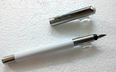 Parker Vector Metallix CT Füllfederhalter weiß neu mit 1 Konverter 2 Patronen