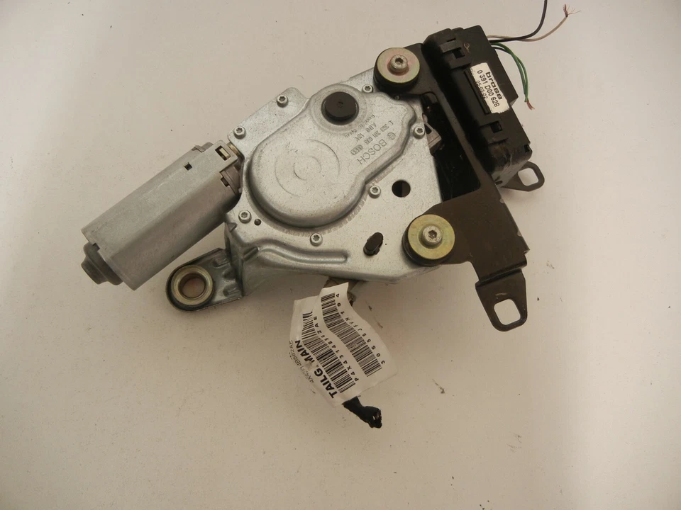 JAGUAR X-type 2005 Wagon Tailgate Hatch Rear Wiper Motor 0390201803 with lock - Image 2 of 4