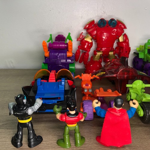 Imaginext Batman Figures Lot Figurines Toys DC Super Friends Playset Vehicles 20 - Picture 17 of 19