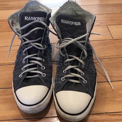 ramones converse chuck taylor