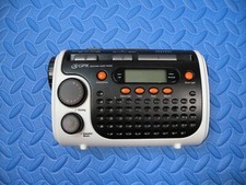 GPX RWB4004SP Weather Alert NOAA Storm Siren, Flashlight and Crank Handle Radio