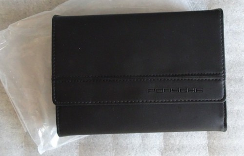 PORSCHE CAYENNE 2011 - 15 OWNERS MANUAL BOOK'S SET WITH MAP & PORSCHE LOGO - Picture 10 of 12
