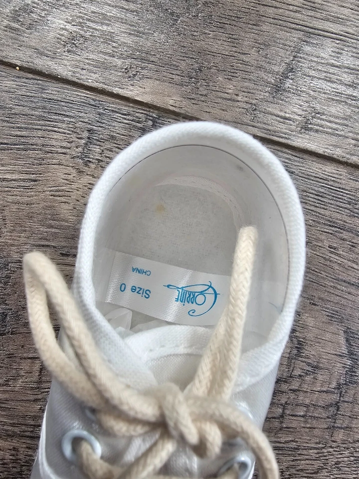 Bebé Niña Niño Ropa Nuevo Corrine Talla 0 Cruz Bautizo Bautizo Zapatos Foto 3 de 4