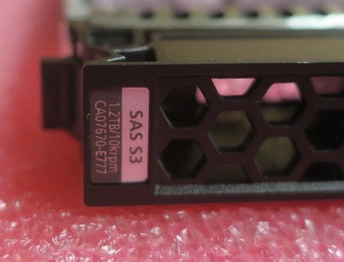 Fujitsu Eternus 1.2TB 10K SAS 12Gb/s 2.5" Hard Drive HDD CA07670-E777 For DX - Picture 2 of 3
