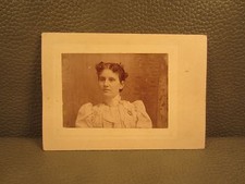 Victorian Antique Cabinet Card Photo of Young Woman