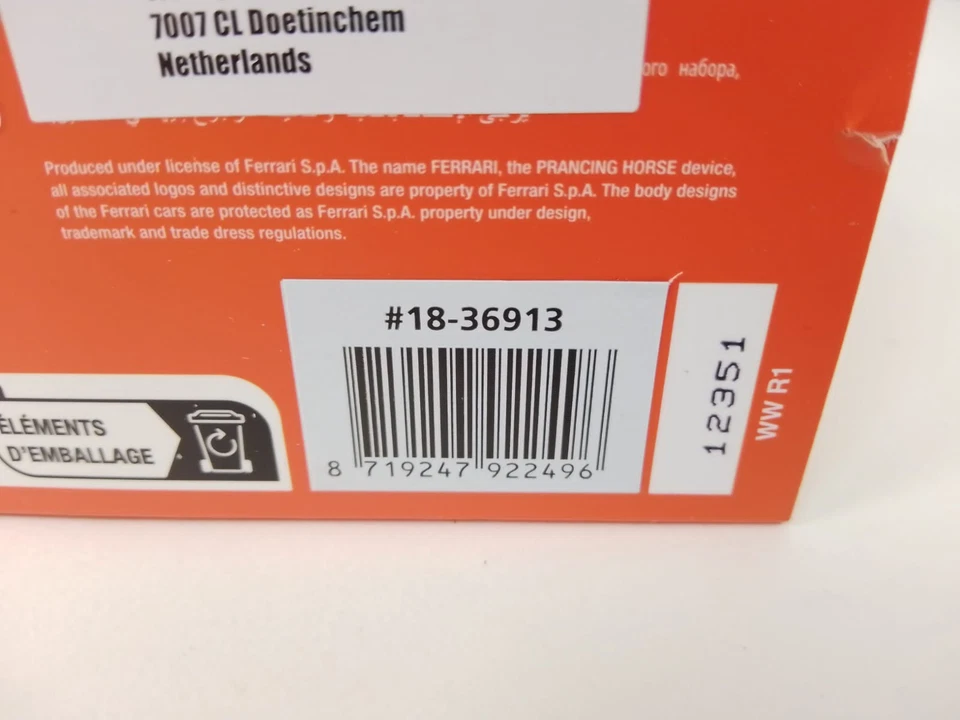 Burago BBurago Ferrari Monza SP2 Azul 2018 1/43 18-36913LB - Imagen 4 de 4