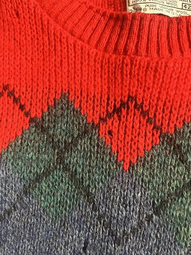 VTG Sweater By Pendleton 100% Virgin Wool Knit Red and Blue M - Picture 3 of 5