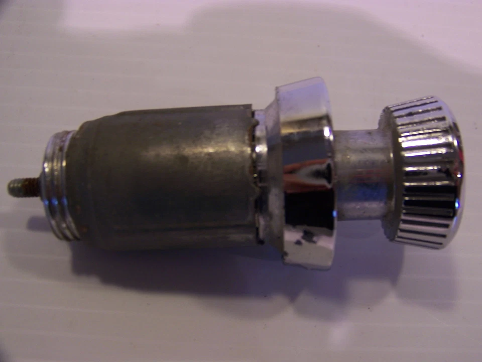 1960 60 Desoto Lighter OEM Firedome Fireflite - Image 3 of 3