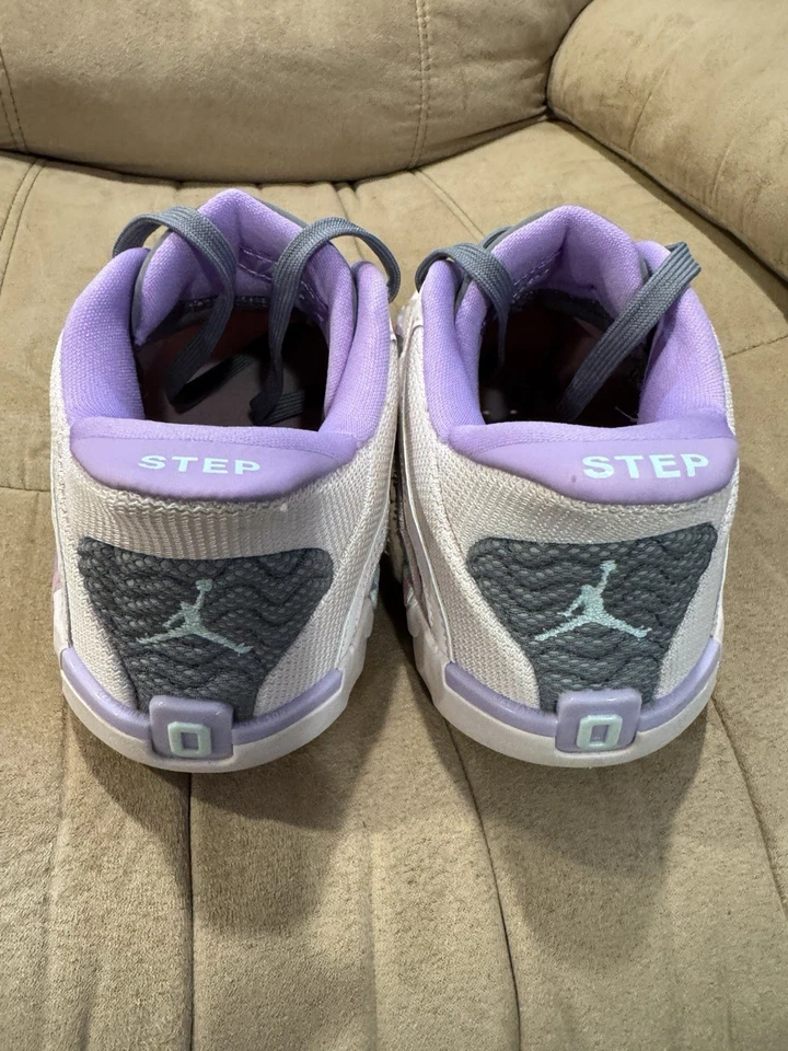 8 Pair Boys Girls Sneaker Lot Jordan Nikes - Image 4 of 4