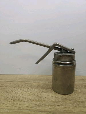 #ad Vtg Craftsman Tools Trigger Pump Metal Oil Can 2.595.118 Automotive Handy Man $15.00