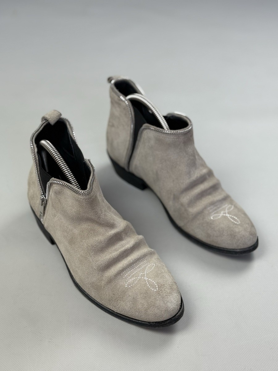 Golden Goose Deluxe Brand India Ladies Ankle Suede Boots Shoes Size 40 / US 10 Golden Goose Deluxe Brand India Ladies Ankle Suede Boots Shoes Size 40 / US 10