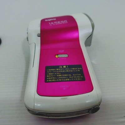 SANYO DMX-CA100 Xacti Waterproof Digital Camera Camcorder Pink