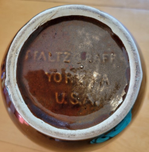 Vintage Pfaltzgraff York Pa USA Brown Drip Glaze Jug/Pitcher - Picture 10 of 10