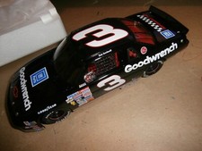  3 Dale Earnhardt Die Cast 1999 Goodwrench Chevy Lumina 1:24 RCCA Club Car Bank