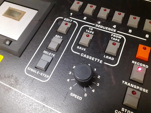 Sequential Circuits Poly Sequencer Model 1005 - Picture 2 of 11