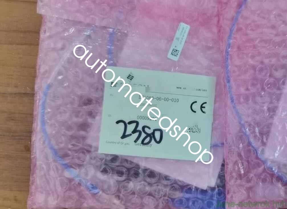 1PC new EZ1080-06-00-010 Vibration sensor probe Shipping DHL or FedEX