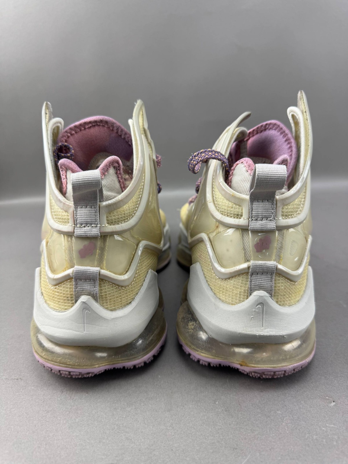 Size 9.5 - Nike LeBron 19 “Strive For Greatness” … - image 3