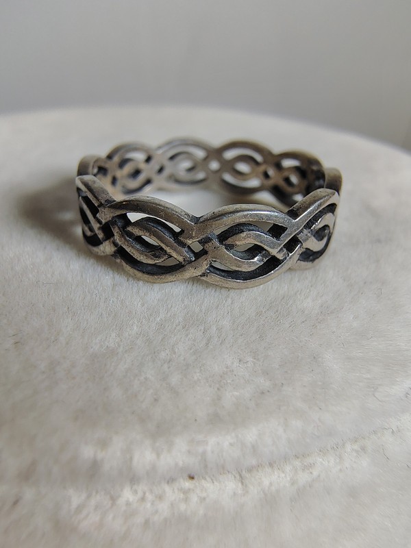 Vintage Sterling Silver Celtic Knot Woven Eternity Band Ring Size 6 Acid Tested