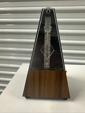 Wittner Malzel 802K Plastic case,Mahogany Color  Metronome